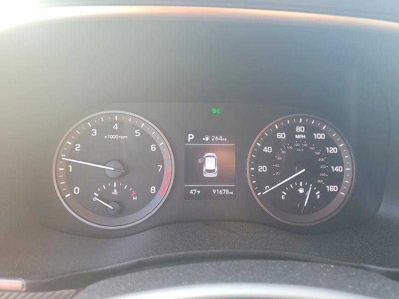 Фото 9 - HYUNDAI TUCSON