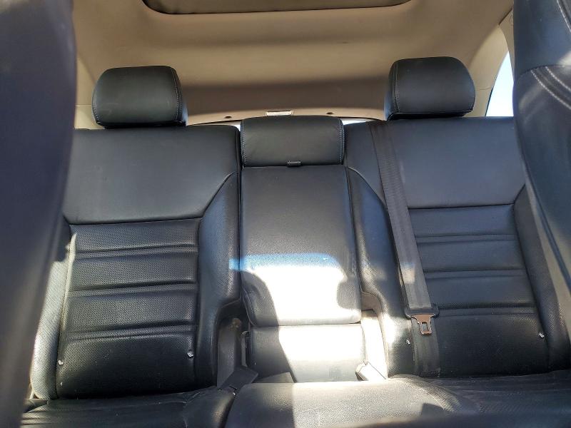 Фото 10 - KIA SORENTO