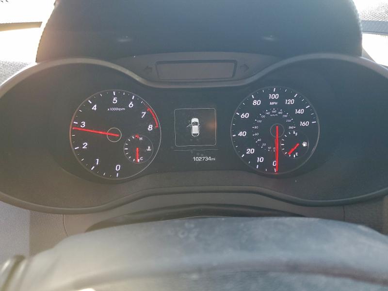 Фото 9 - HYUNDAI VELOSTER