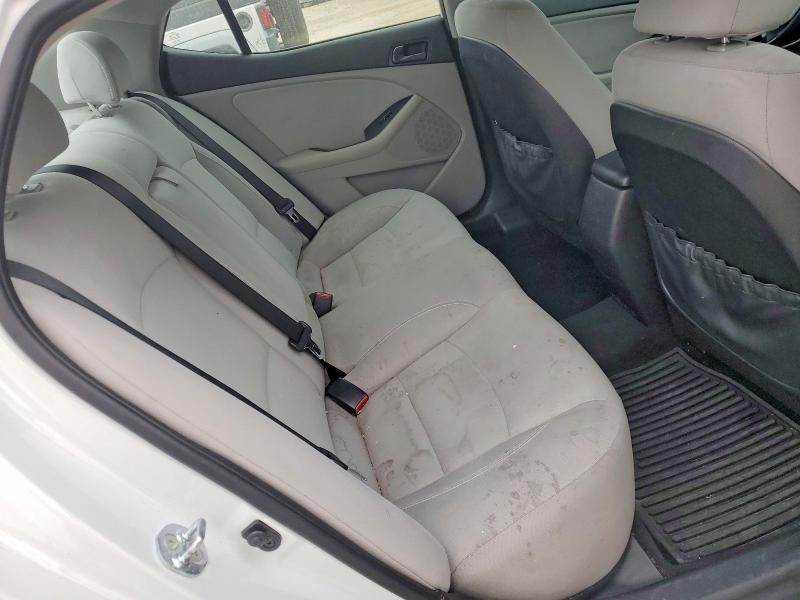 Фото 10 - KIA OPTIMA