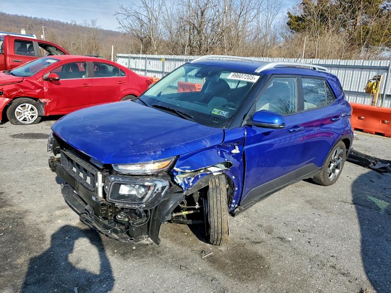 Фото 1 - HYUNDAI VENUE