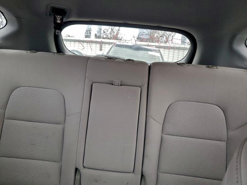 Фото 10 - HYUNDAI TUCSON