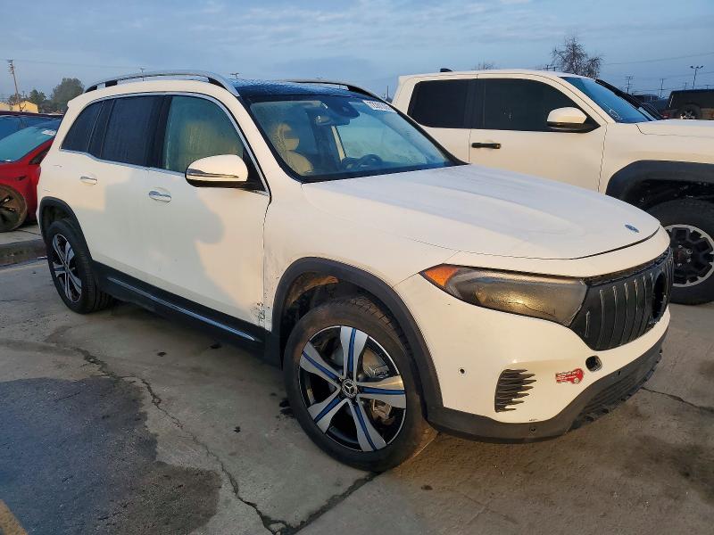 Фото 4 - MERCEDES-BENZ EQB 250+