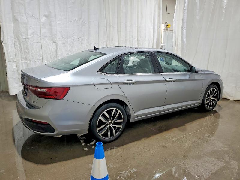 Фото 3 - VOLKSWAGEN JETTA