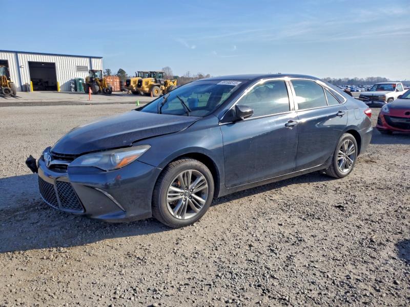 Фото 1 - TOYOTA CAMRY