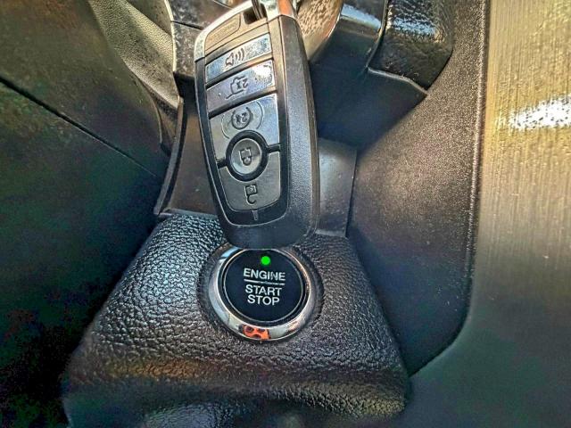 Фото 13 - FORD F-150