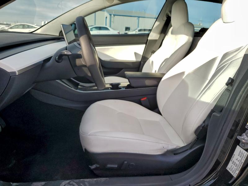 Фото 7 - TESLA MODEL 3