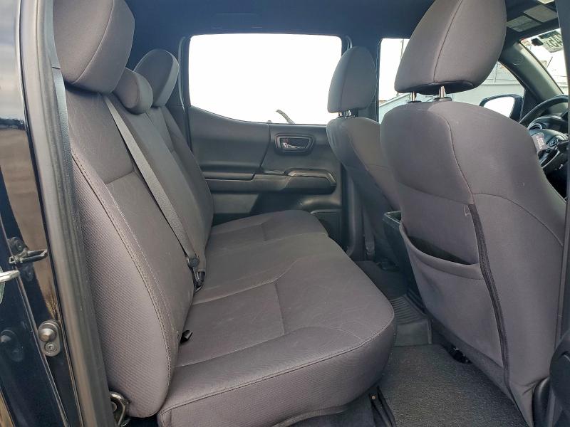 Фото 10 - TOYOTA TACOMA