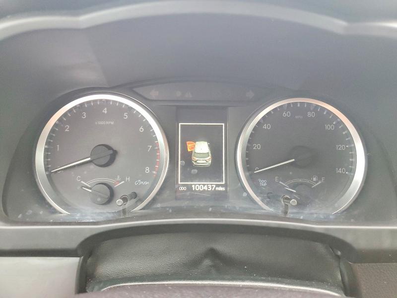 Фото 9 - TOYOTA HIGHLANDER