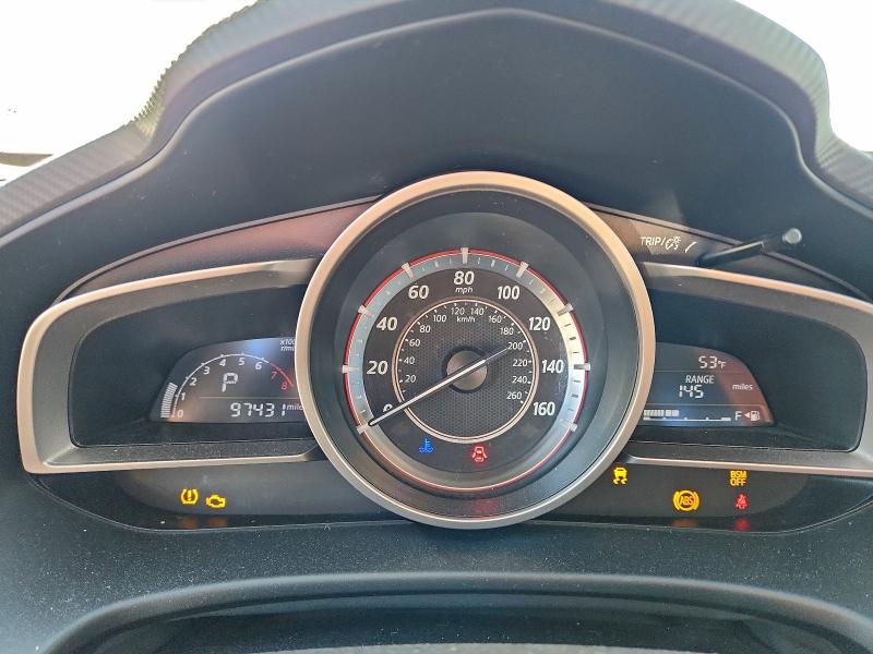 Фото 9 - MAZDA 3