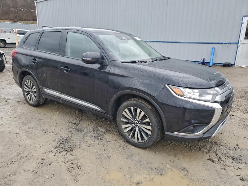 Фото 4 - MITSUBISHI OUTLANDER