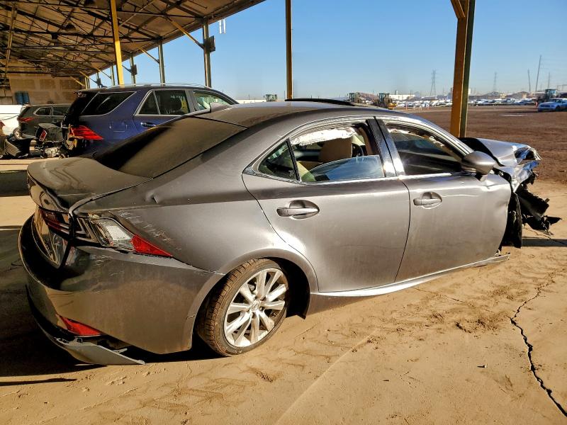 Фото 3 - LEXUS IS