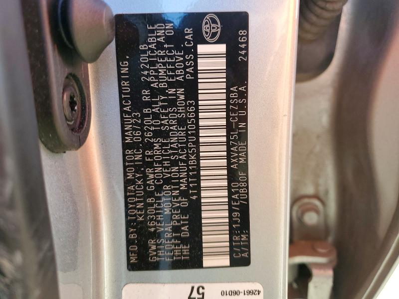 Фото 12 - TOYOTA CAMRY