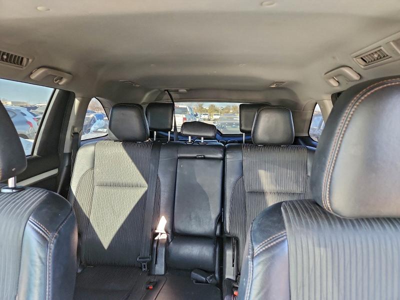 Фото 10 - TOYOTA HIGHLANDER