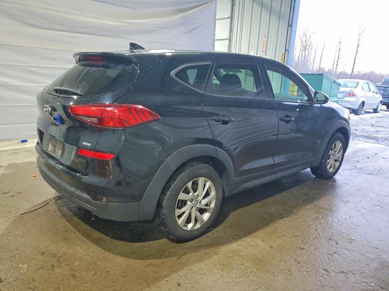 Фото 3 - HYUNDAI TUCSON