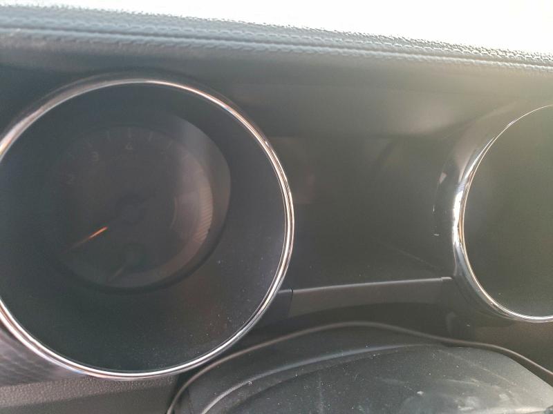 Фото 9 - FORD MUSTANG