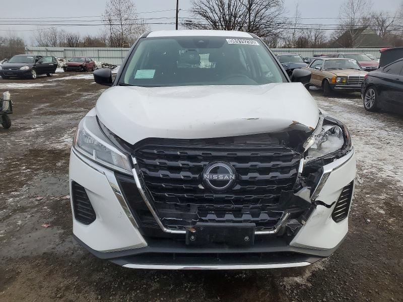 Фото 5 - NISSAN KICKS