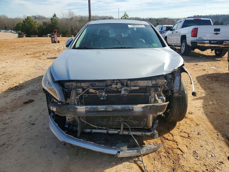 Фото 5 - HYUNDAI SONATA