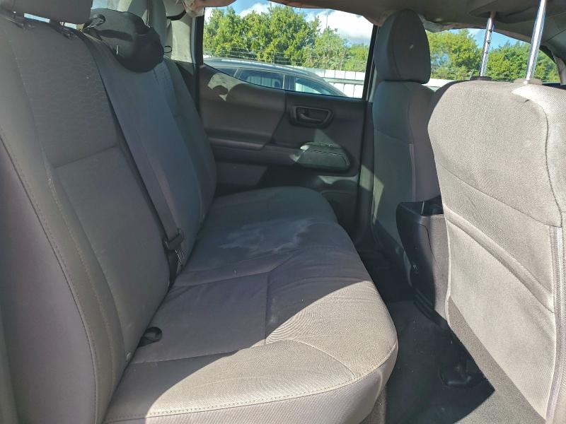 Фото 10 - TOYOTA TACOMA