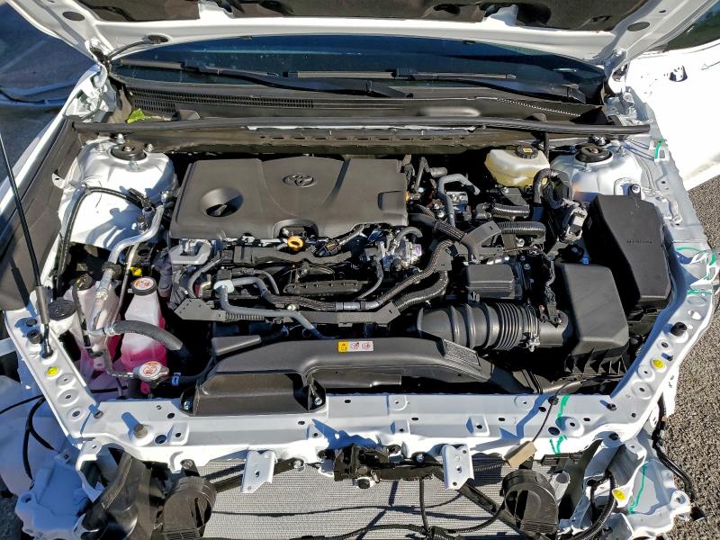 Фото 11 - TOYOTA CAMRY