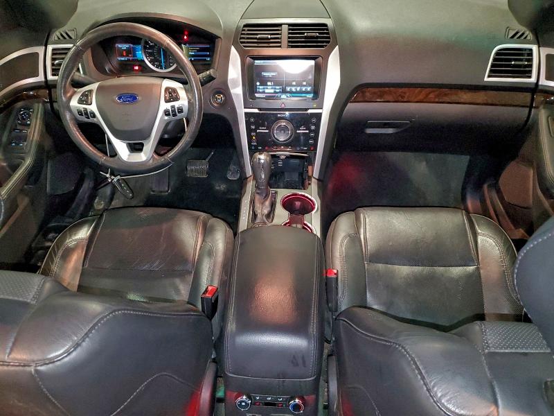 Фото 8 - FORD EXPLORER