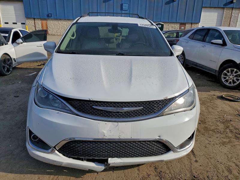 Фото 5 - CHRYSLER PACIFICA