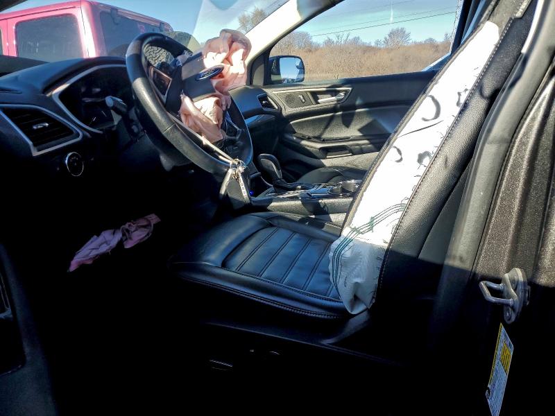 Фото 7 - FORD EDGE