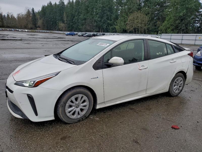 Фото 1 - TOYOTA PRIUS