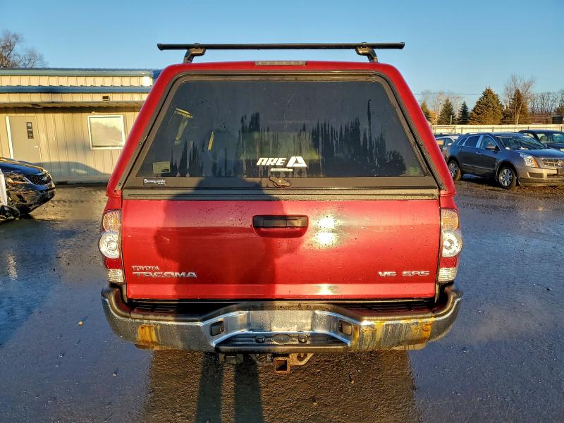 Фото 6 - TOYOTA TACOMA