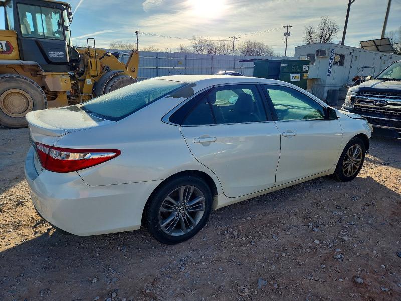 Фото 3 - TOYOTA CAMRY