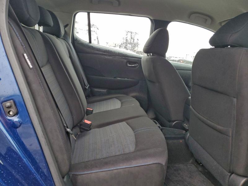 Фото 11 - NISSAN LEAF