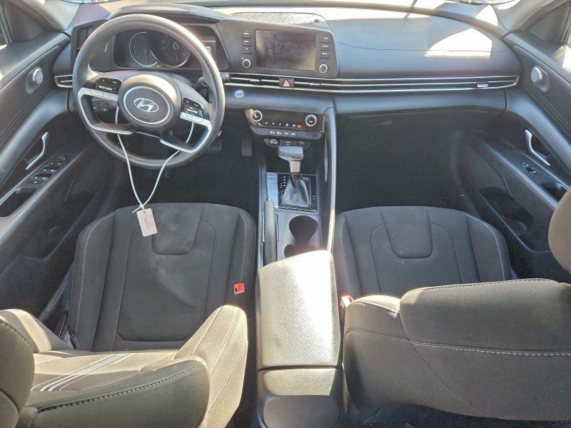 Фото 8 - HYUNDAI ELANTRA