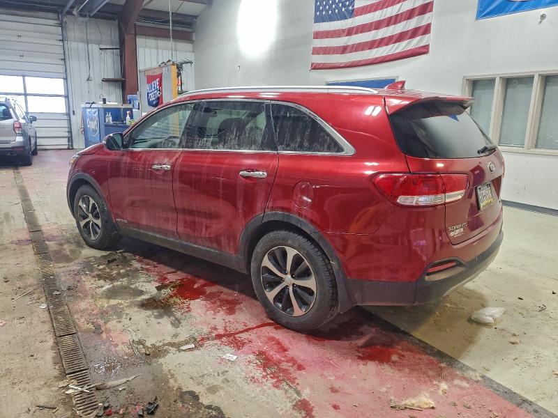 Фото 2 - KIA SORENTO