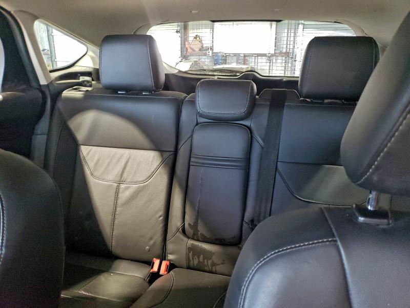 Фото 10 - FORD FOCUS