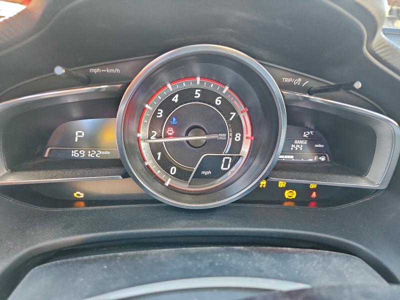 Фото 9 - MAZDA 3