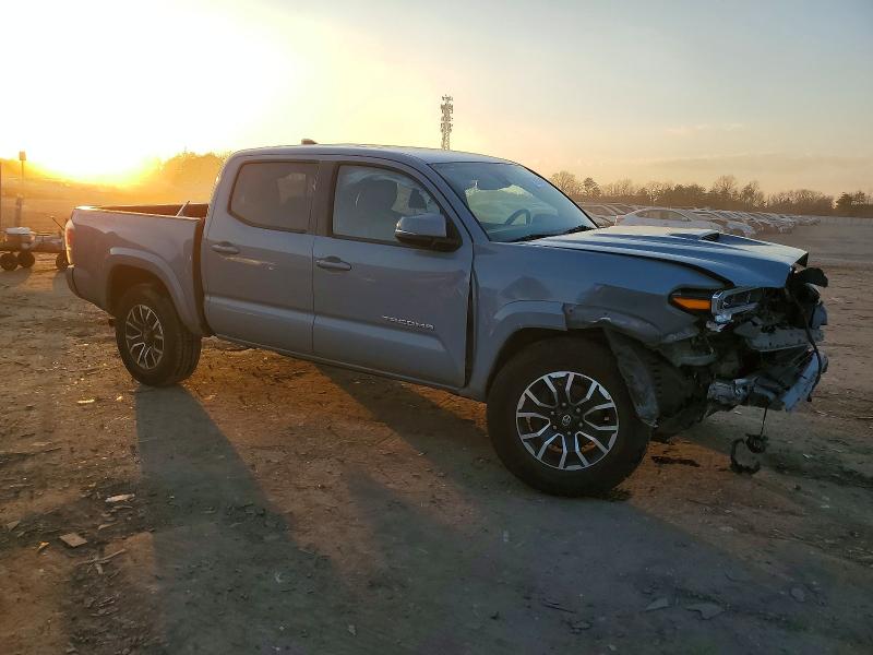 Фото 4 - TOYOTA TACOMA