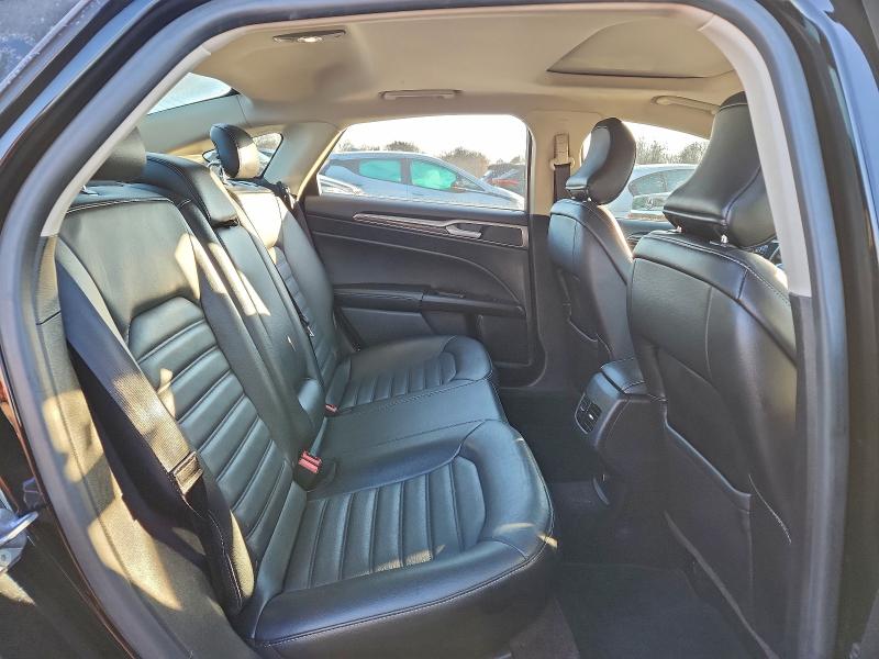 Фото 10 - FORD FUSION