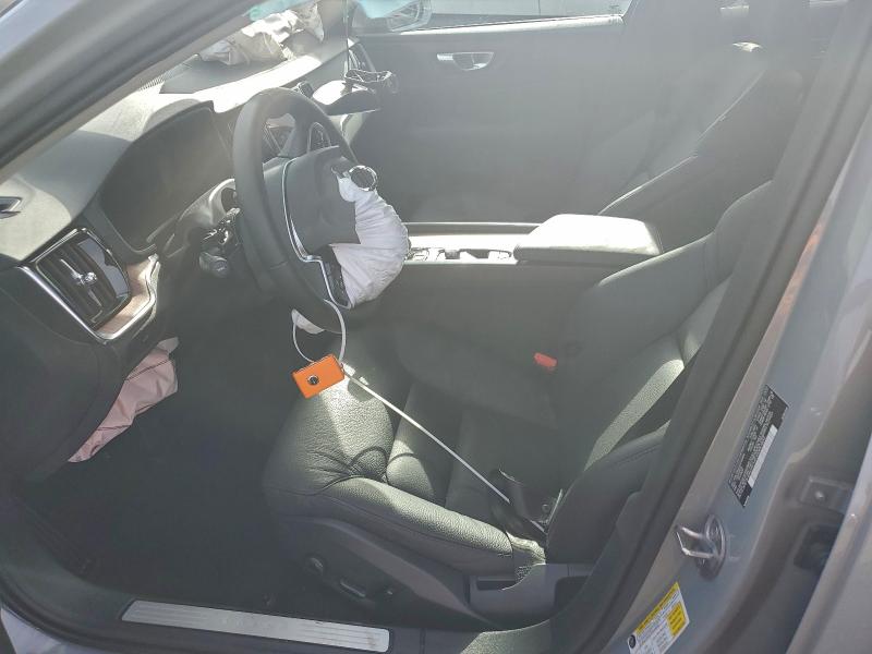 Фото 7 - VOLVO V60