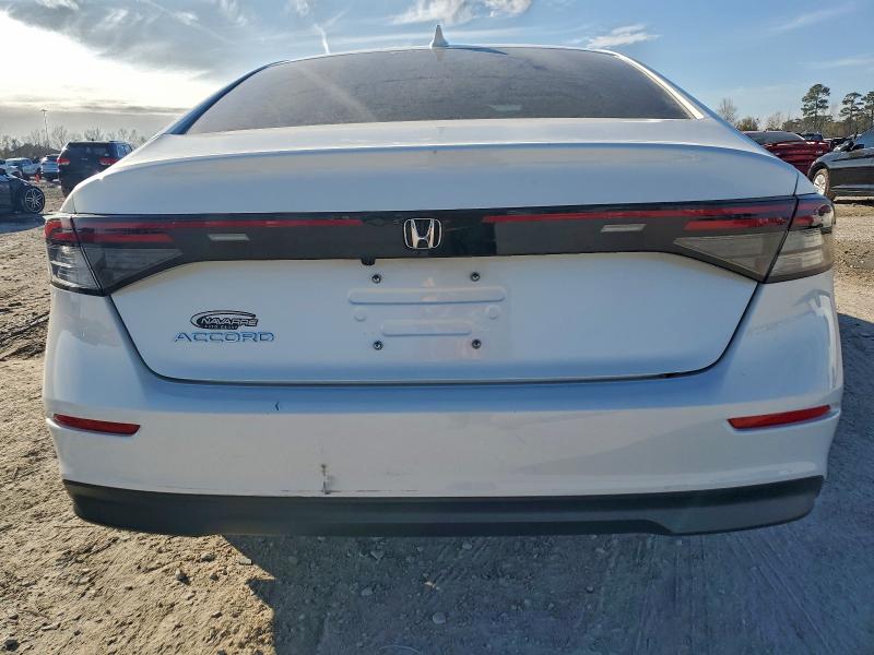 Фото 6 - HONDA ACCORD