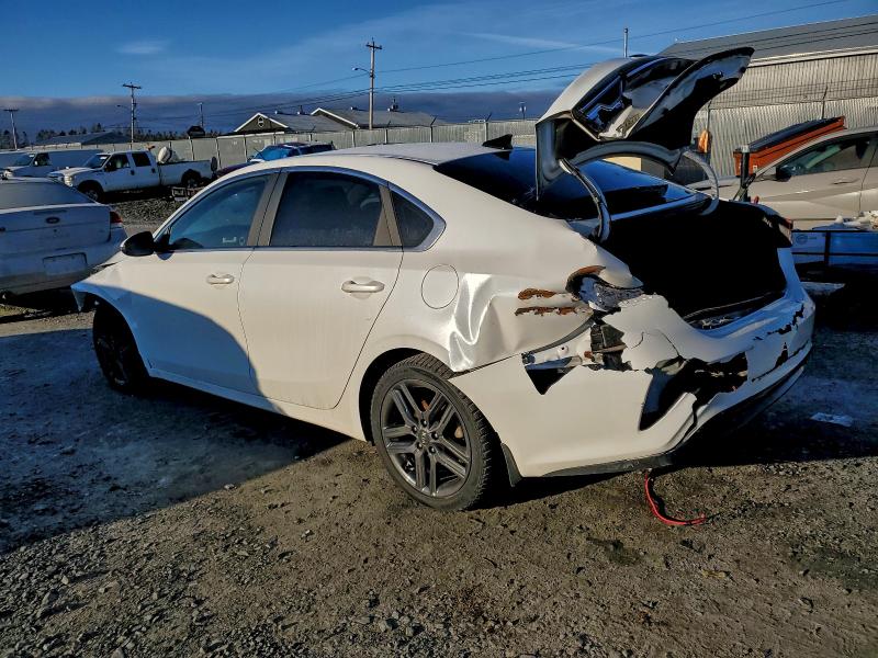 Фото 2 - KIA FORTE