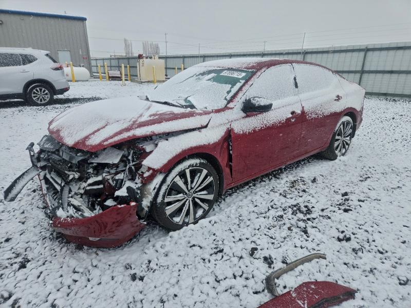 Фото 1 - NISSAN ALTIMA