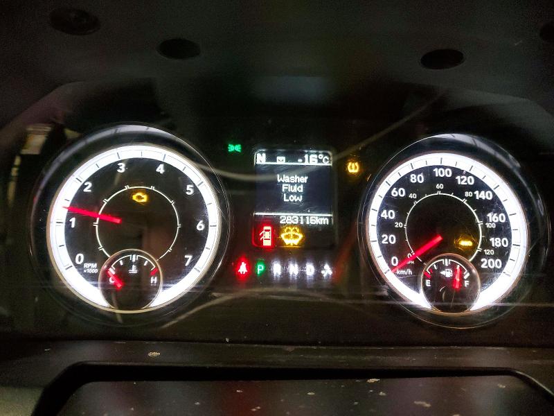 Фото 9 - RAM 1500