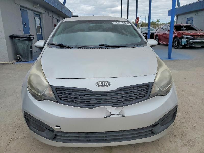 Фото 5 - KIA RIO