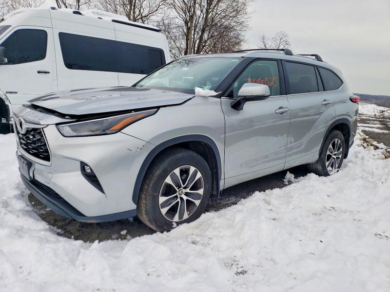 Фото 1 - TOYOTA HIGHLANDER