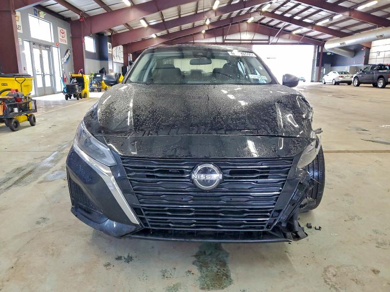 Фото 5 - NISSAN ALTIMA