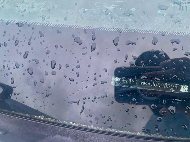 Фото 10 - TOYOTA CAMRY