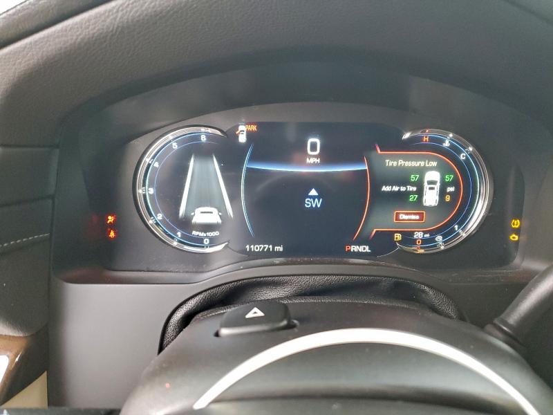 Фото 9 - CADILLAC ESCALADE