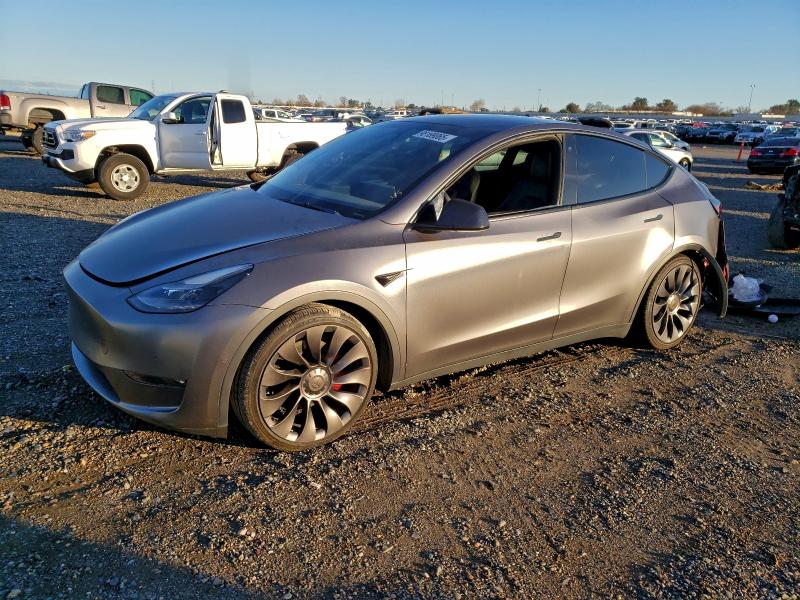 Фото 1 - TESLA MODEL Y