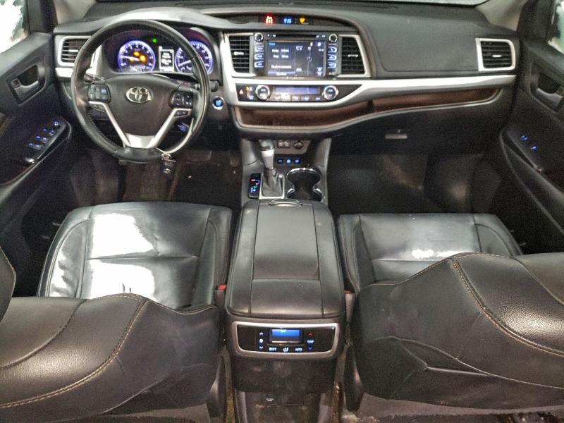 Фото 8 - TOYOTA HIGHLANDER