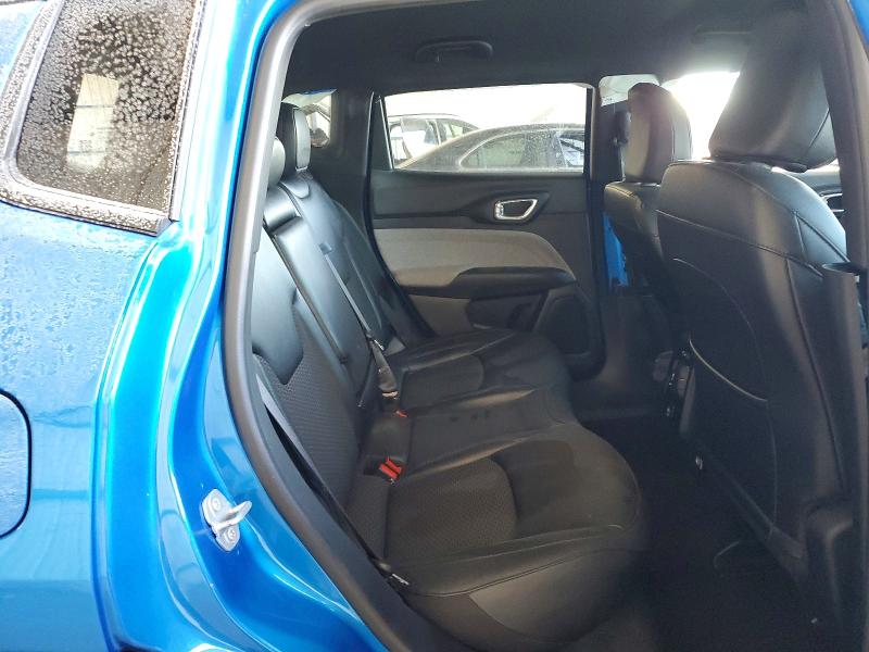 Фото 11 - JEEP COMPASS